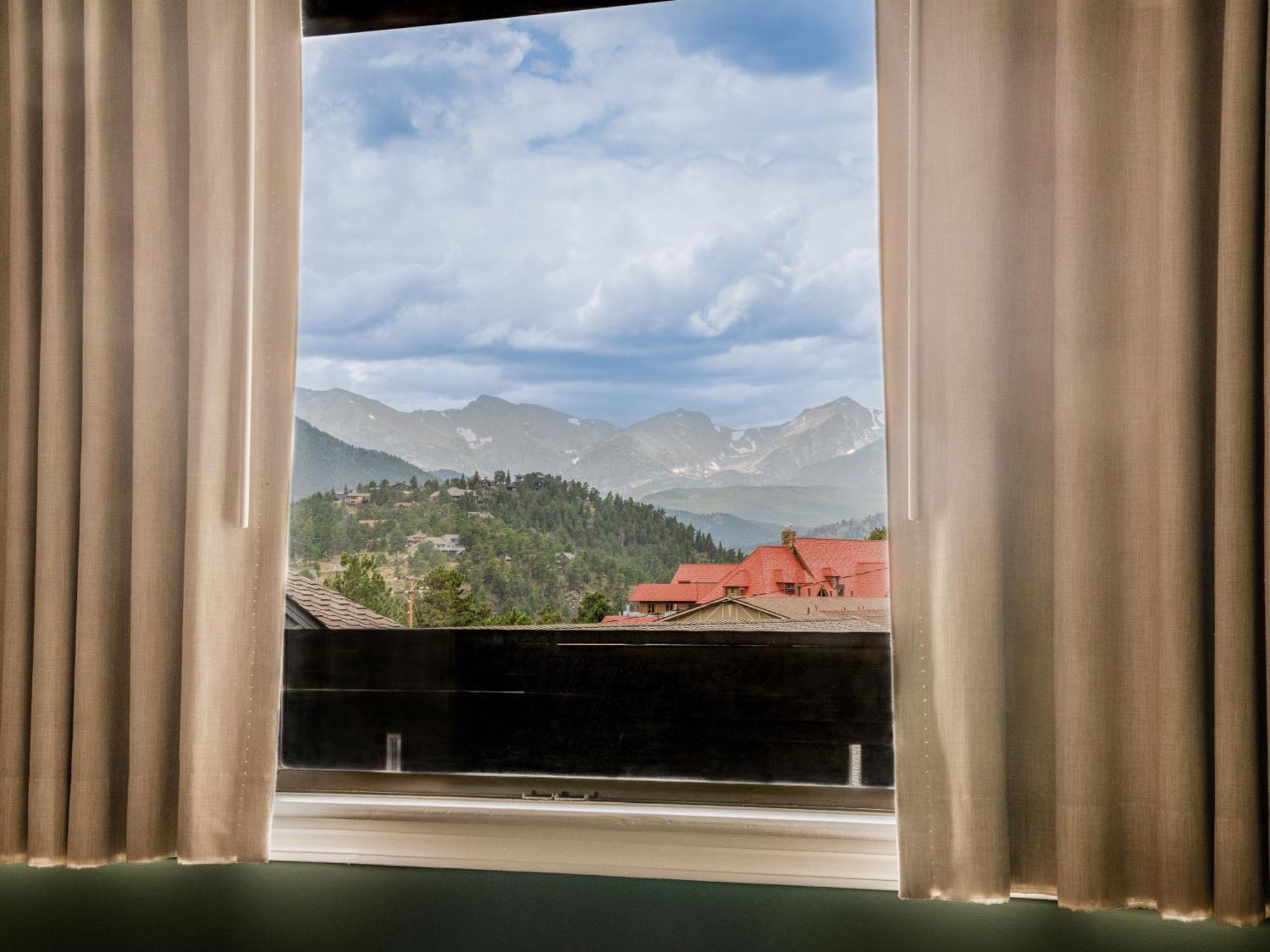 Trailborn Rocky Mountains Outpost Hotel Estes Park Exterior photo